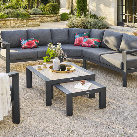 Table basse d'extérieur