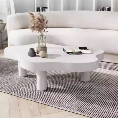 Table basse en bois massif forme nuage design