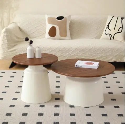 Table basse gigogne ronde et design scandinave
